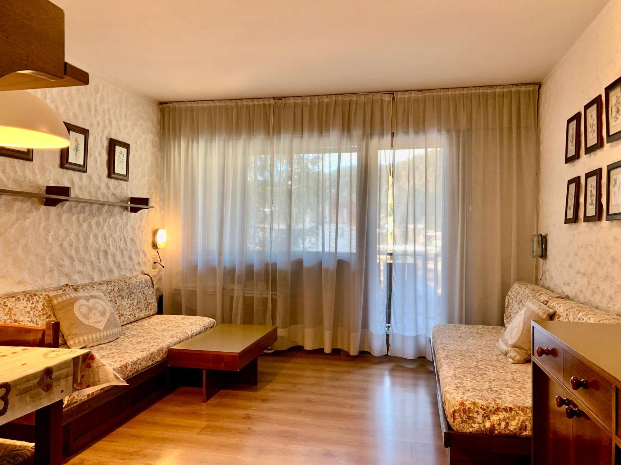 Bilocale Nardis 6 Apartment มาดอนนาดีกัมปิโญ ภายนอก รูปภาพ